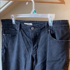 👖 Levi’s Black Skinny Jeans 👖